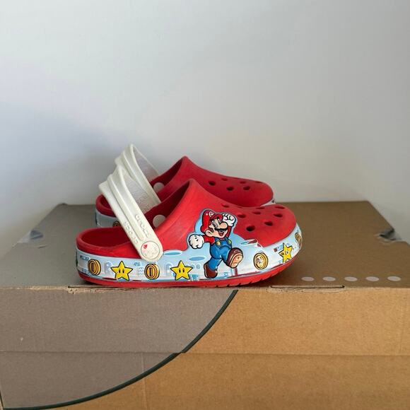 Rare Crocs x Super Mario Toddler Sandals - SZ 8 C - Picture 3 of 9